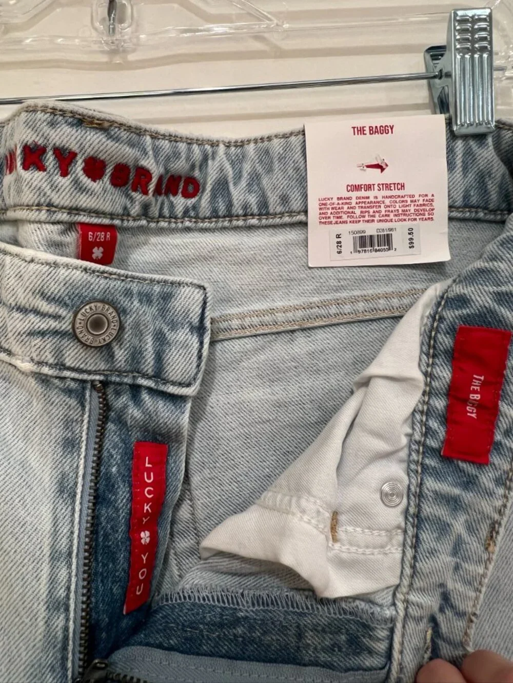 Lucky brand Women’s Baggy Light Wash Jean
